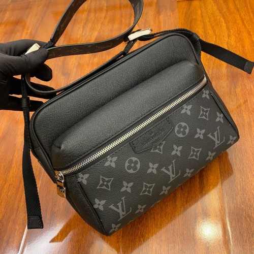 Real vs Fake Louis Vuitton Outdoor Messenger Bag M30233 Monogram Eclipse  Taiga Black 