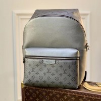 Lushentic Rep DISCOVERY Men's BACKPACK PM MONOGRAM CANVAS TAIGA LEATHER LV Gunmetal Gray Rucksack