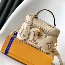 Lushentic Rep VANITY PM Handbag GIANT MONOGRAM Motif CANVAS Black+Beige/Cream+Bois de Rose Pink
