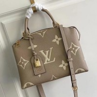 LV Honolulu Mule - LuxuryTastic Replicas