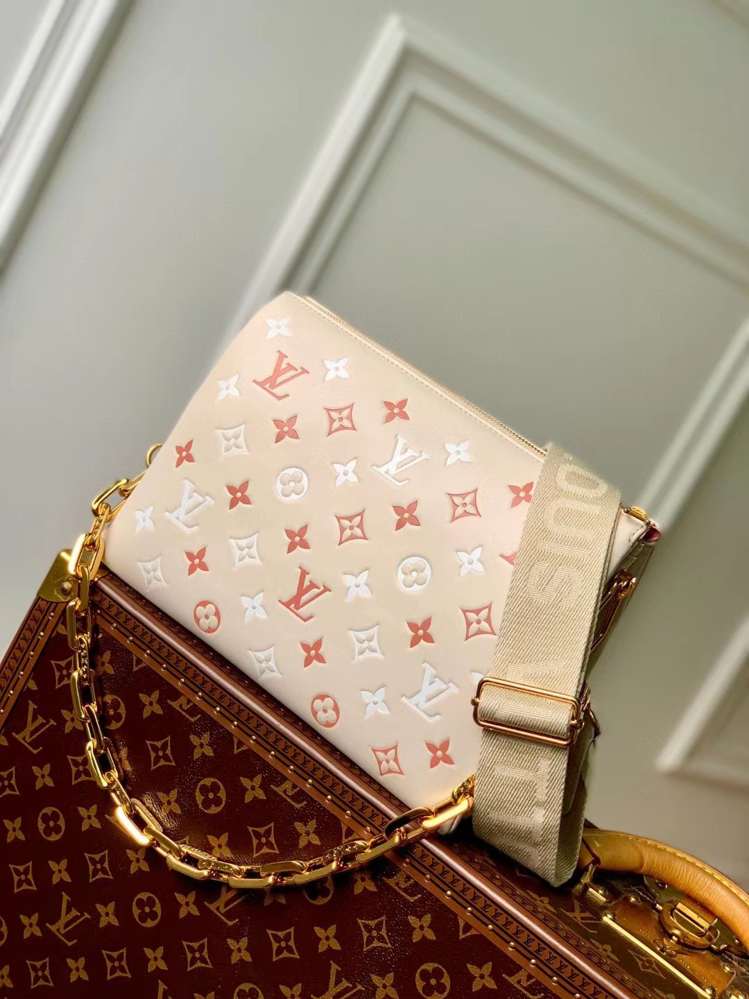 Louis Vuitton® Coussin PM Cream. Size in 2023
